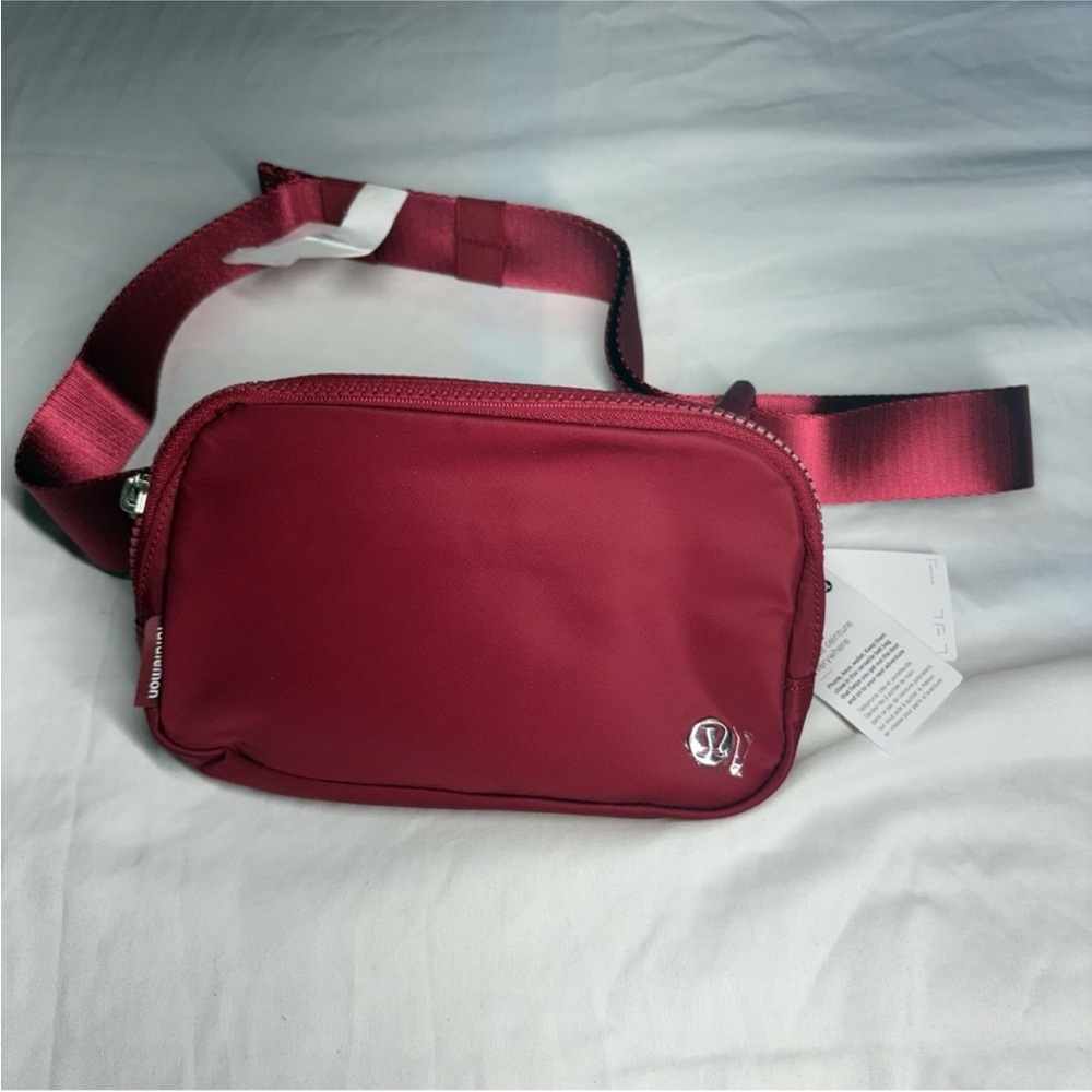 Lululemon “Wine Red” Cossbody Waist Belt Bag. Adjustable 1L